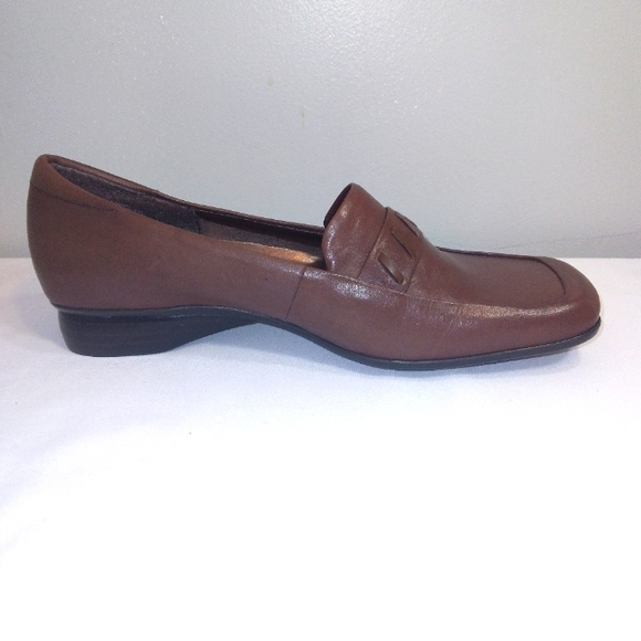 NWT Vintage Enzo Angiolini 'Leigh' Brown Genuine Leather Loafers Size 6 - Picture 13 of 16